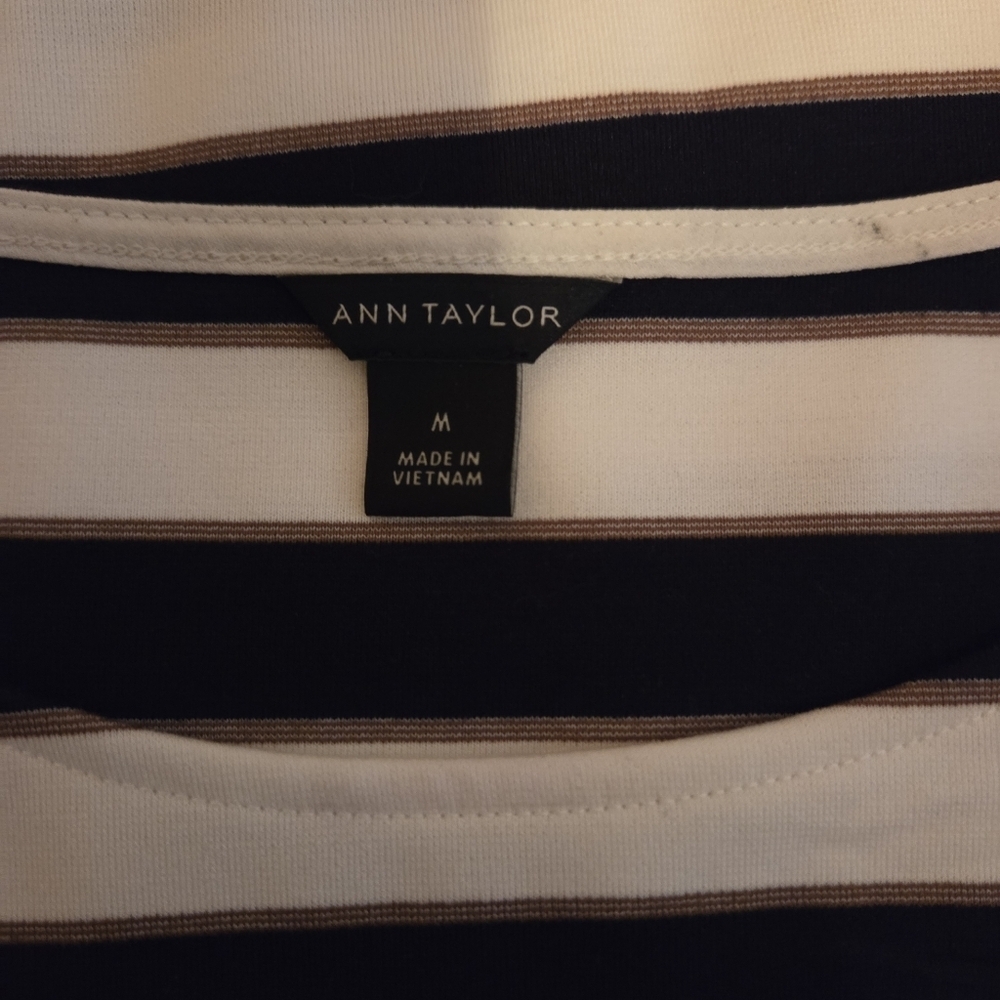Ann Taylor Medium Striped Long Sleeve Popover Top - Picture 7 of 8